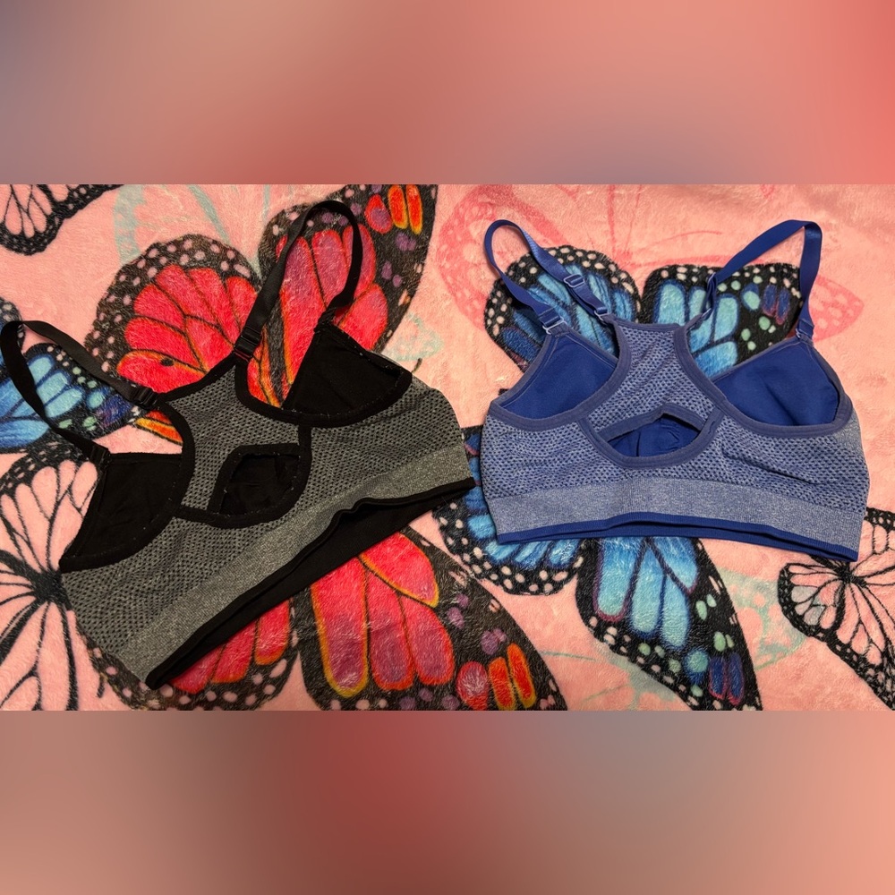 Bundle! Puma Sports Bras - Picture 2 of 2